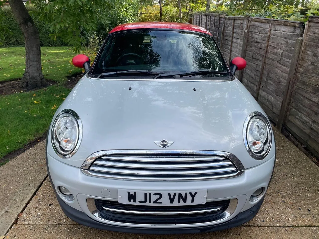 Mini Cooper 2012 photo 2