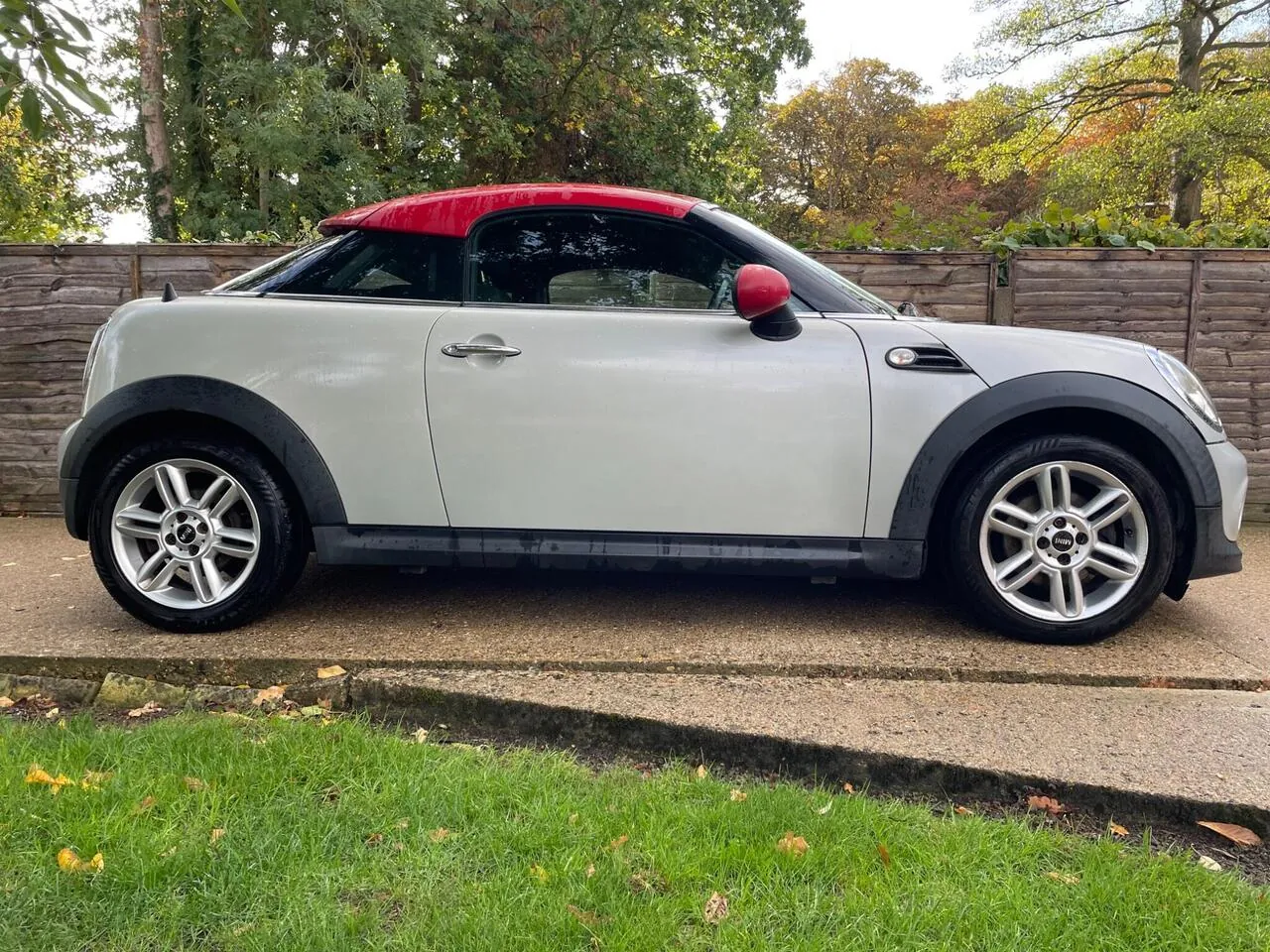 Mini Cooper 2012 photo 3