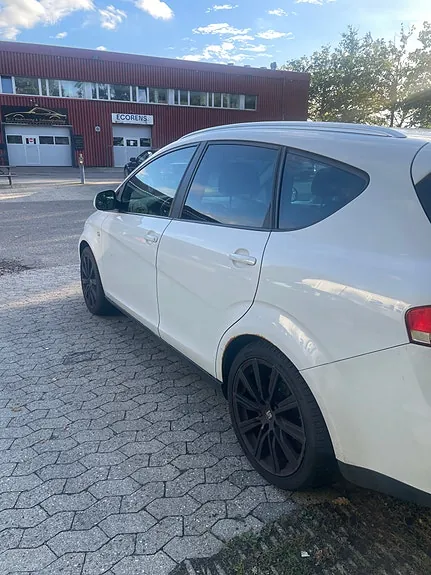 Seat Altea Xl 2011 photo 4