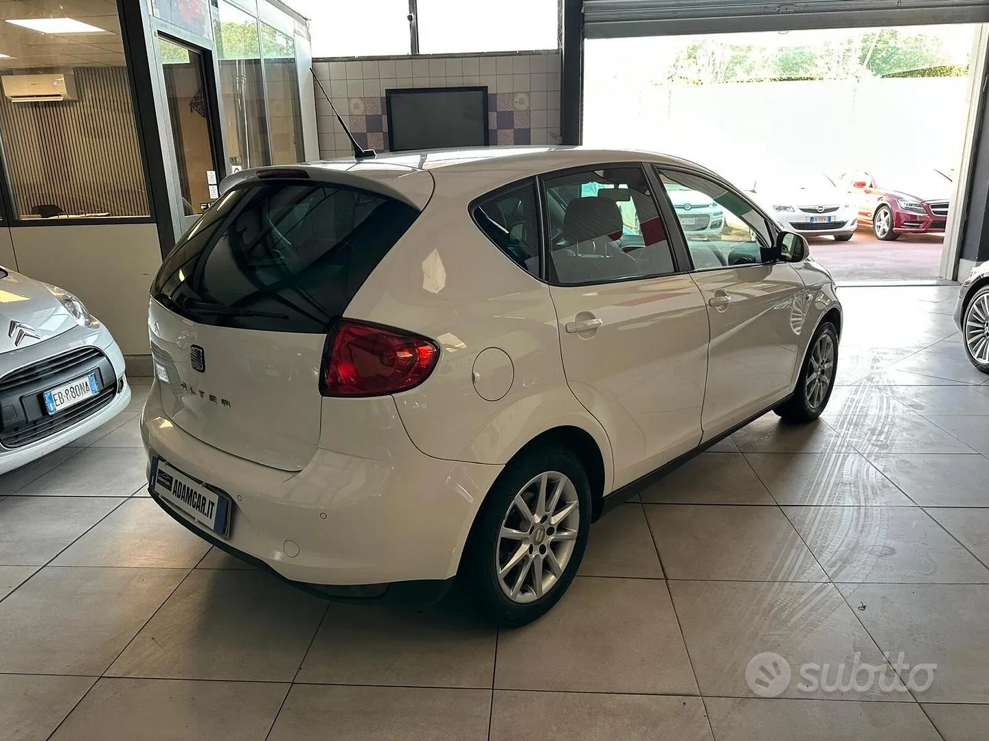 Seat Altea 2011 photo 4