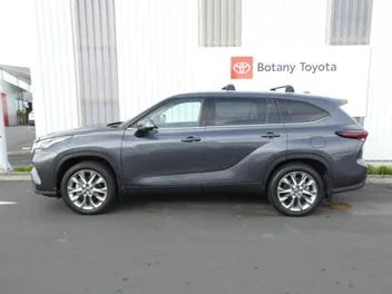 Toyota Highlander 2025 photo 5