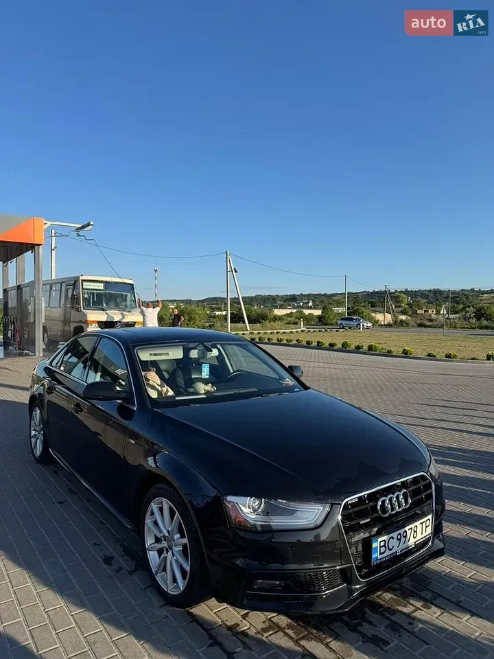 Audi A4 2015 photo 4