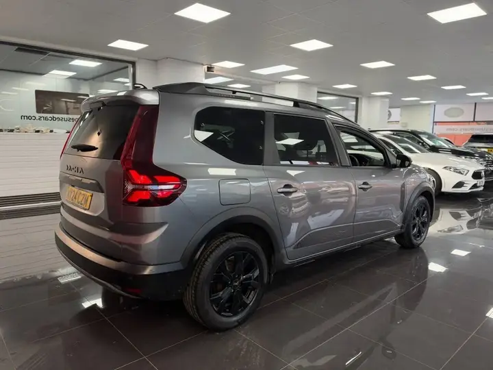 Dacia Jogger 2024 photo 2