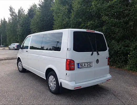 Volkswagen Caravelle 2016 photo 3