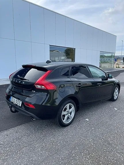 Volvo V40 2015 photo 4