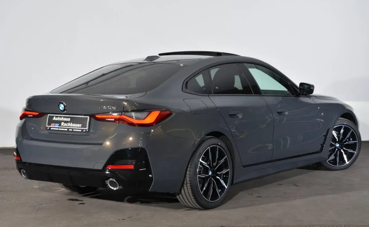 BMW 4 Series 2026 photo 2