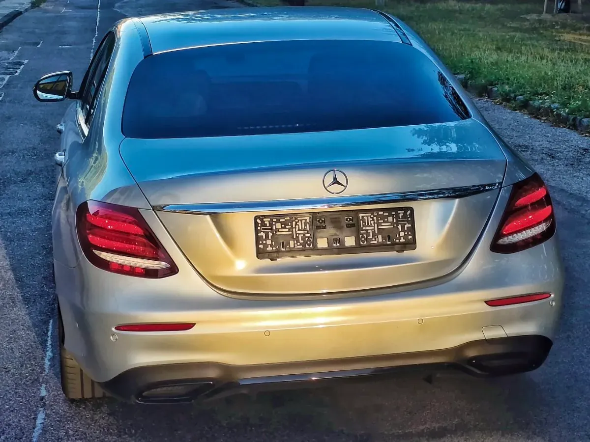 Mercedes-Benz E-Class 2018 photo 2