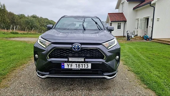 Toyota Rav4 2021 photo 2