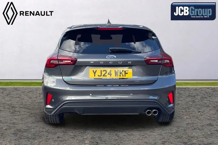Ford Focus 2024 photo 5