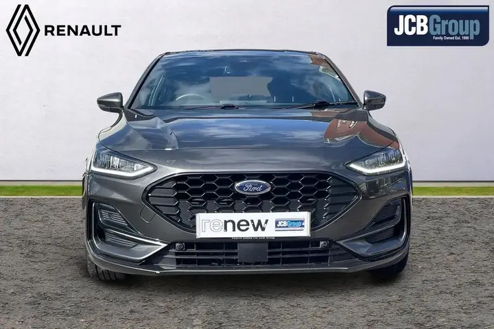 Ford Focus 2024 photo 3