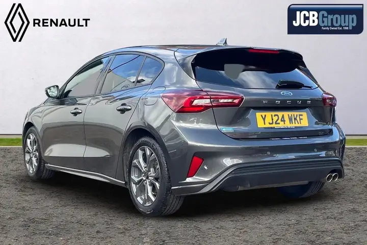 Ford Focus 2024 photo 4