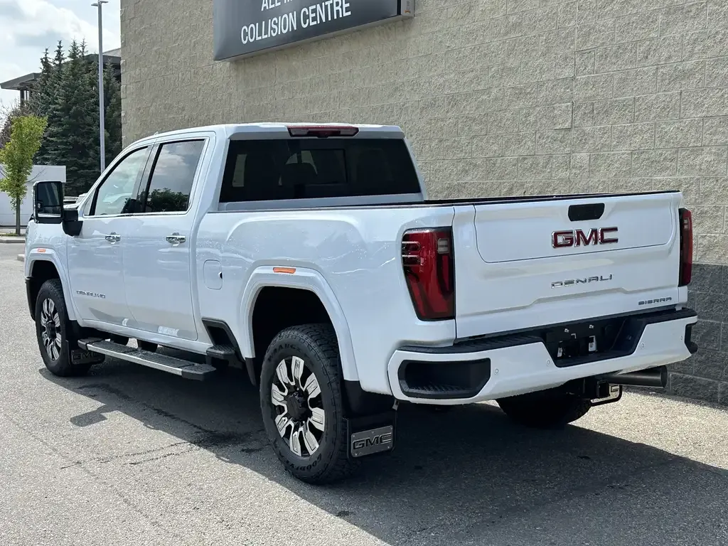 GMC Sierra 3500Hd 2026 photo 4