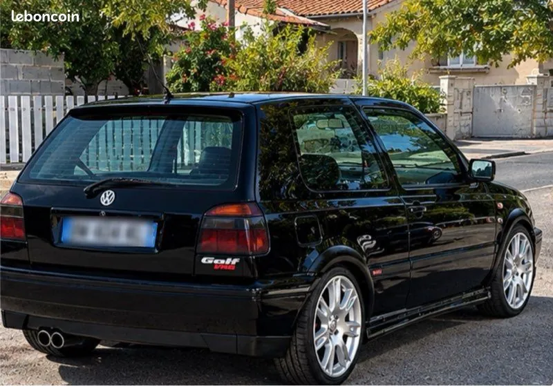 Volkswagen Golf 1995 photo 2
