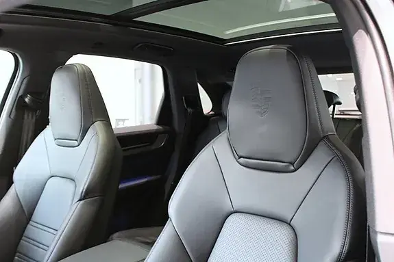 Porsche Cayenne S 2026 photo 4