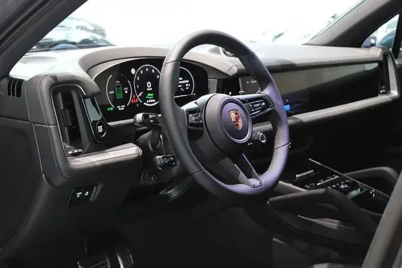 Porsche Cayenne S 2026 photo 3