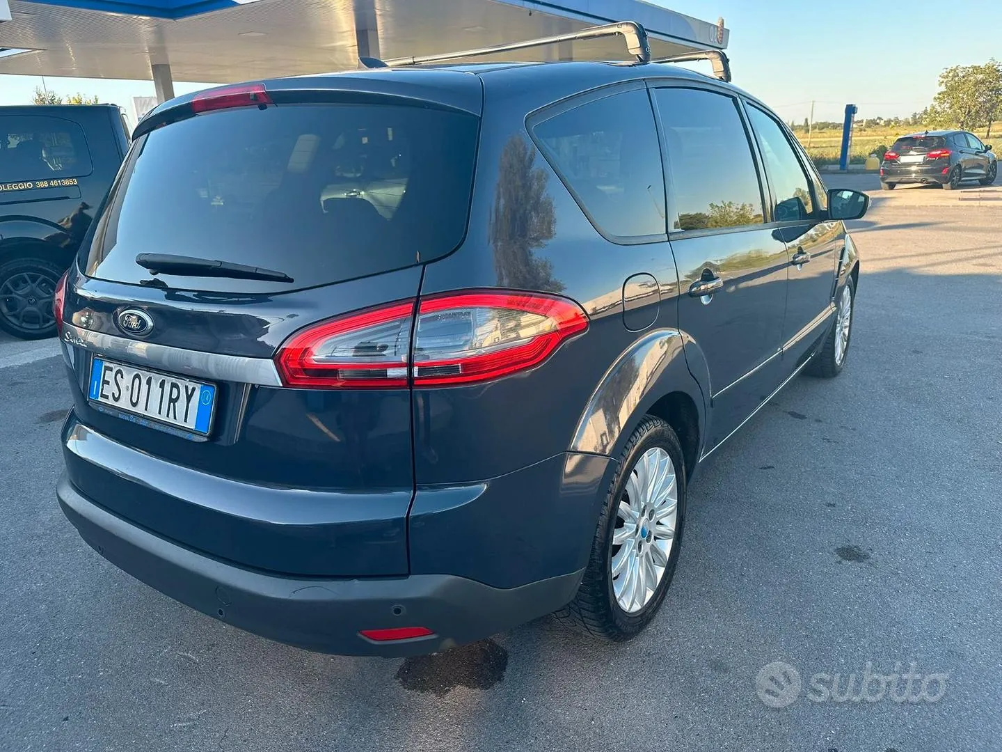 Ford S-Max 2014 photo 4