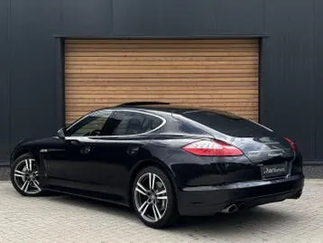 Porsche Panamera 2010 photo 3