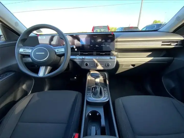 Hyundai Kona 2026 photo 5