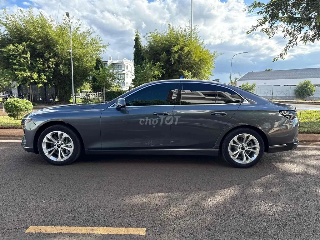 Vinfast Lux A2.0 2020 photo 2
