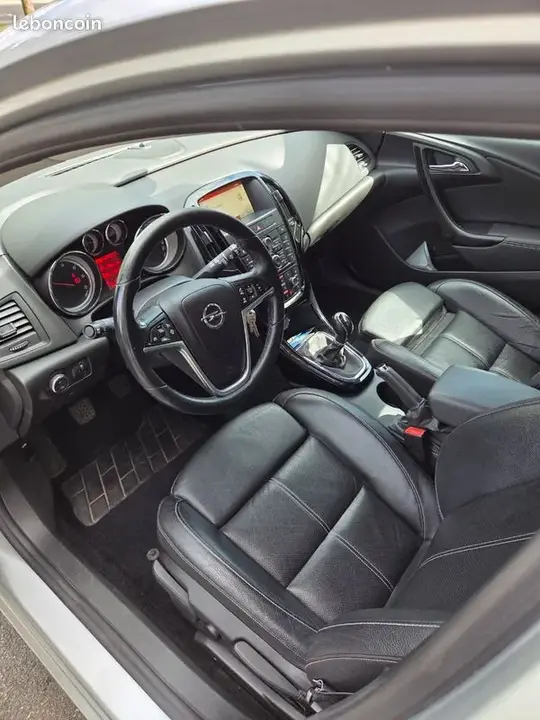 Opel Astra 2016 photo 3