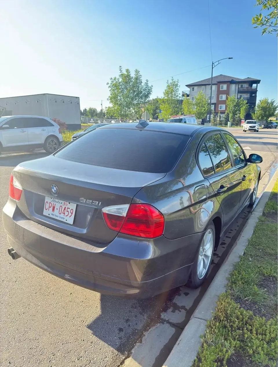 BMW 3 Series 2008 photo 2