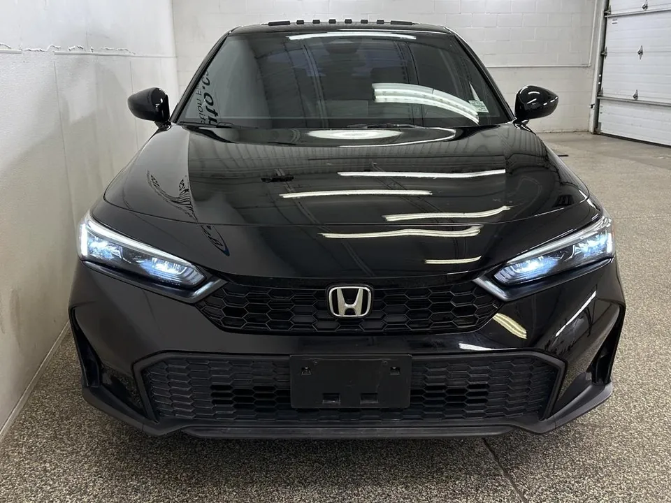 Honda Civic 2026 photo 2