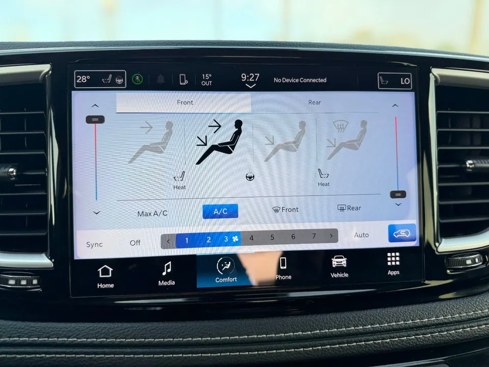 Chrysler Pacifica 2023 photo 5