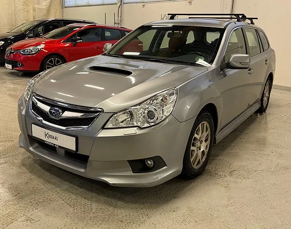 Subaru Legacy 2010 photo 3