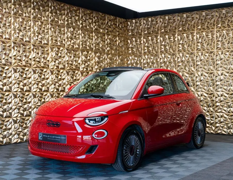 Fiat 500E