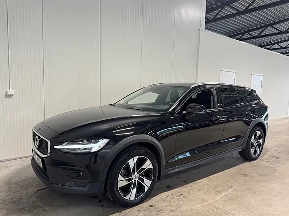 Volvo V60 Cross Country 2021 photo 4