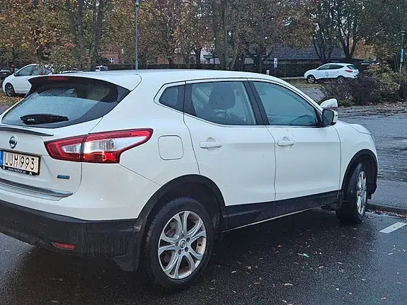 Nissan Qashqai 2015 photo 3