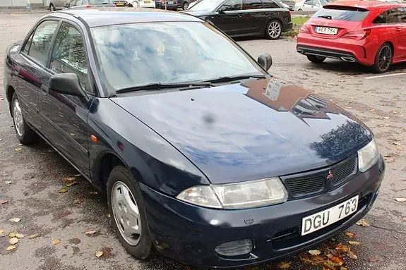 Mitsubishi Carisma