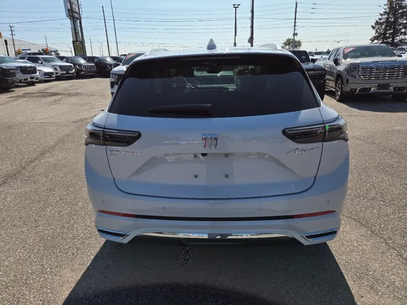 Buick Envision 2026 photo 5