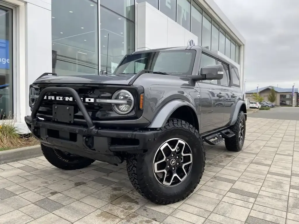 Ford Bronco