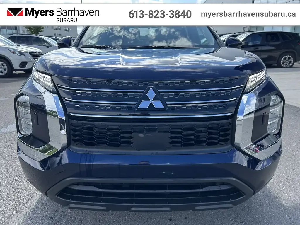 Mitsubishi Outlander 2024 photo 3