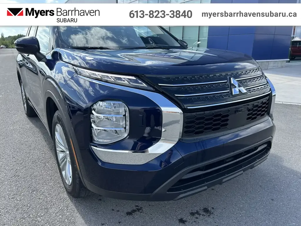 Mitsubishi Outlander 2024 photo 2