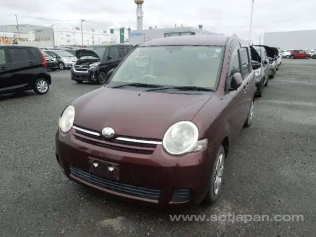 Toyota Sienta G 2011 photo 2