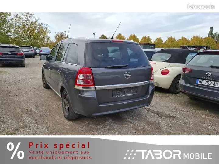 Opel Zafira 2011 photo 4