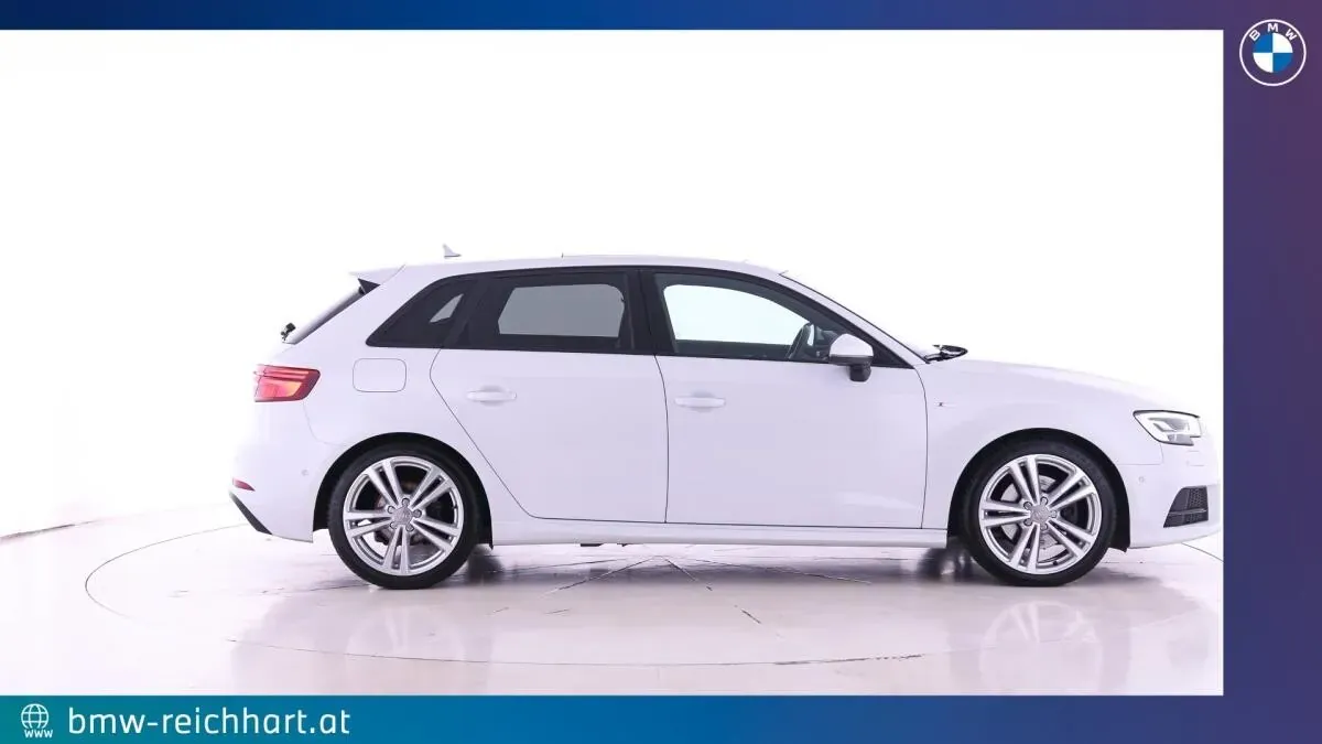 Audi A3 2017 photo 2