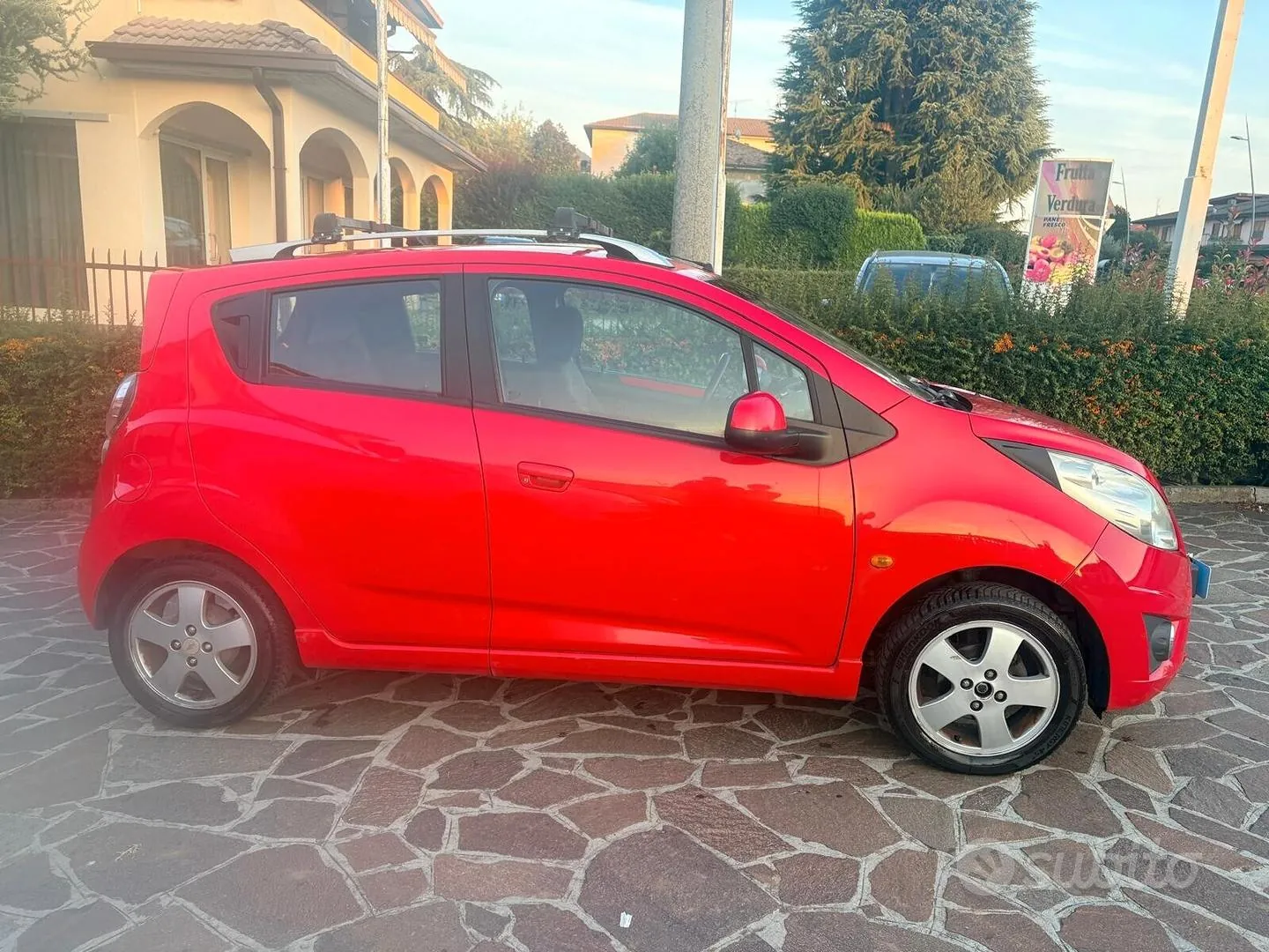 Chevrolet Spark 2011 photo 4