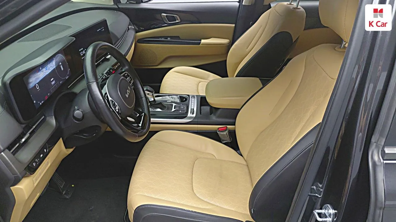 Kia Carnival 2023 photo 5