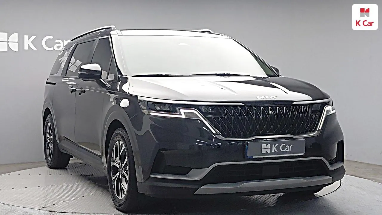 Kia Carnival 2023 photo 3