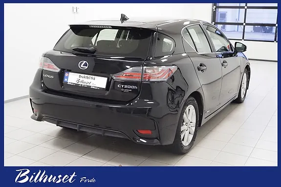 Lexus Ct200H 2013 photo 3