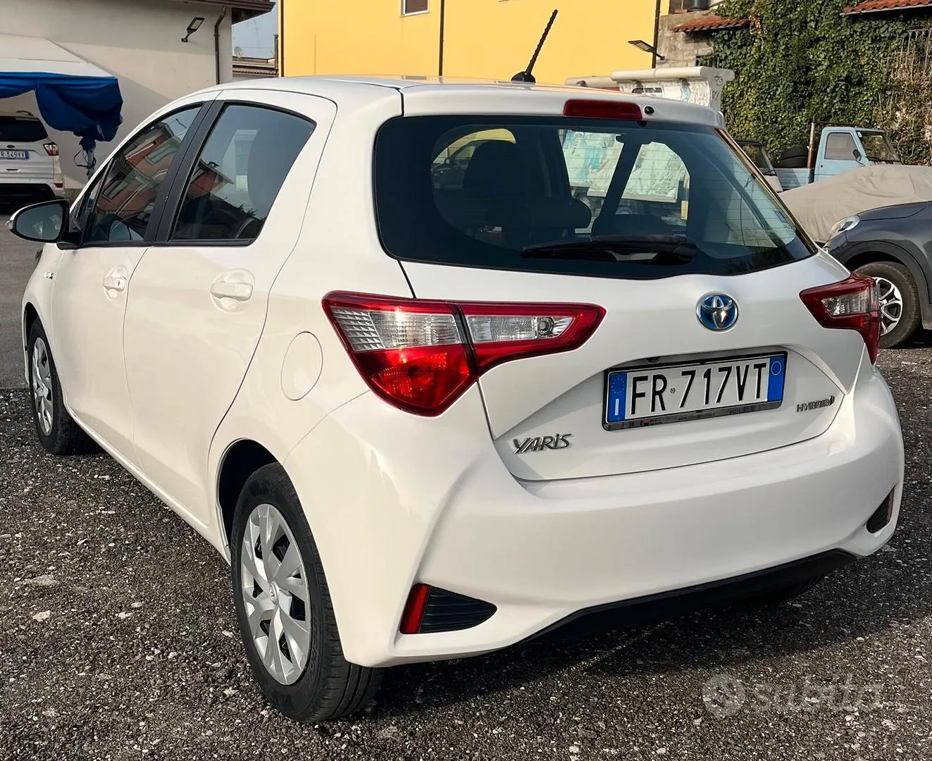 Toyota Yaris 2018 photo 5