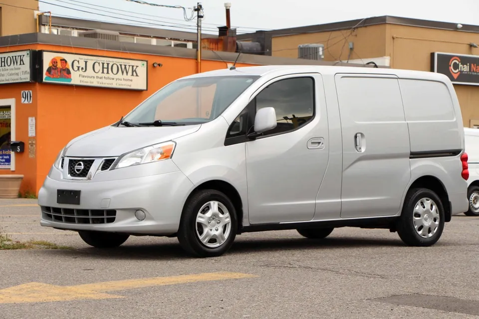 Nissan Nv200 2013 photo 2