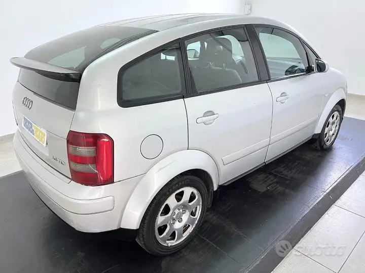 Audi A2 2004 photo 4