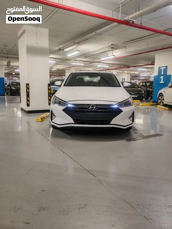 Hyundai Avante 2019 photo 4