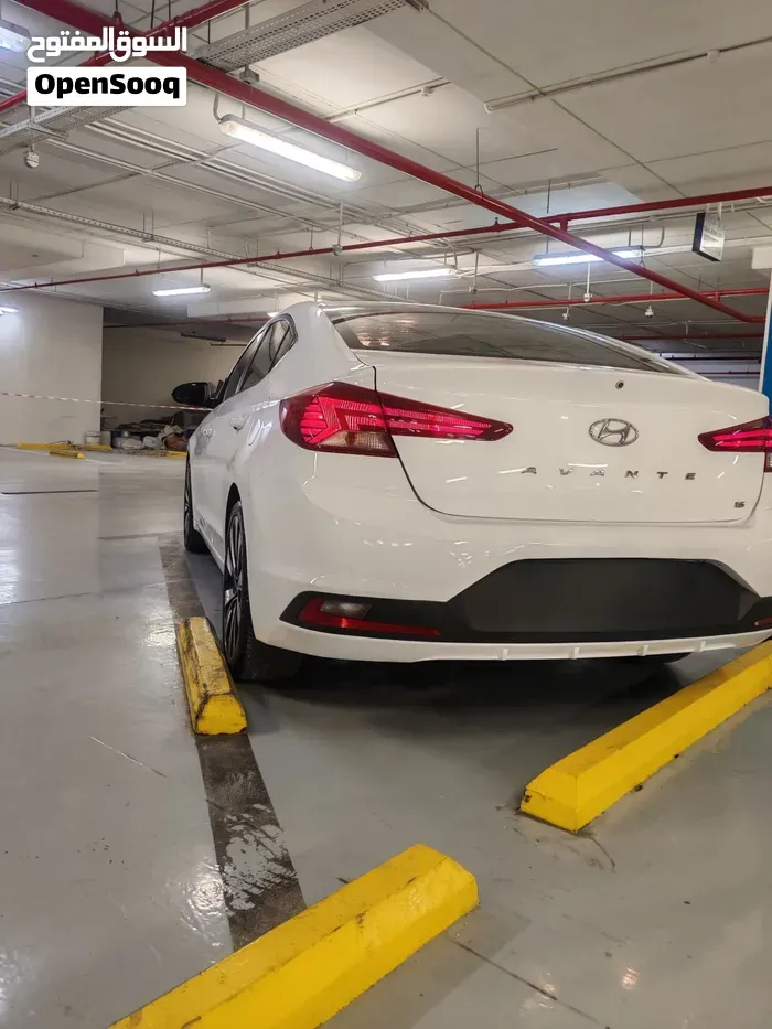 Hyundai Avante 2019 photo 2