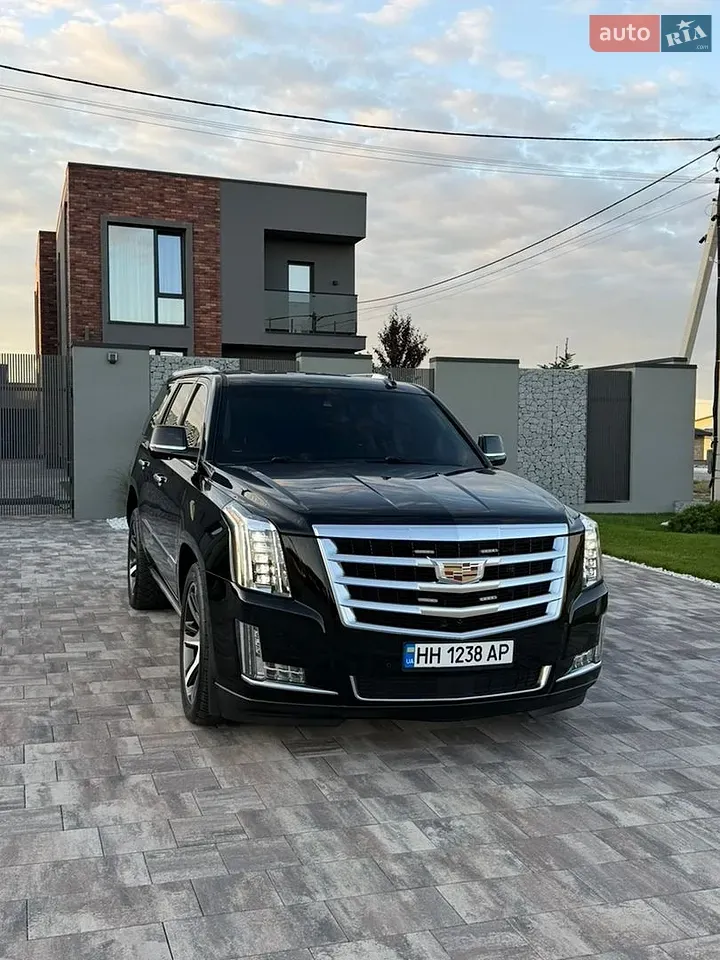 Cadillac Escalade 2015 photo 2