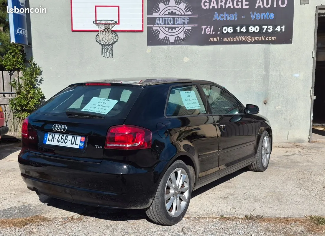 Audi A3 2012 photo 2